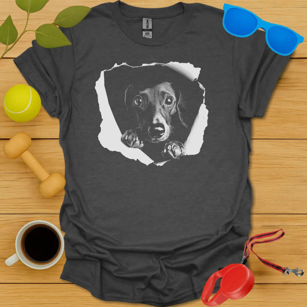 Dachshund Peaking Teepeaking T Shirt - Dark Heather