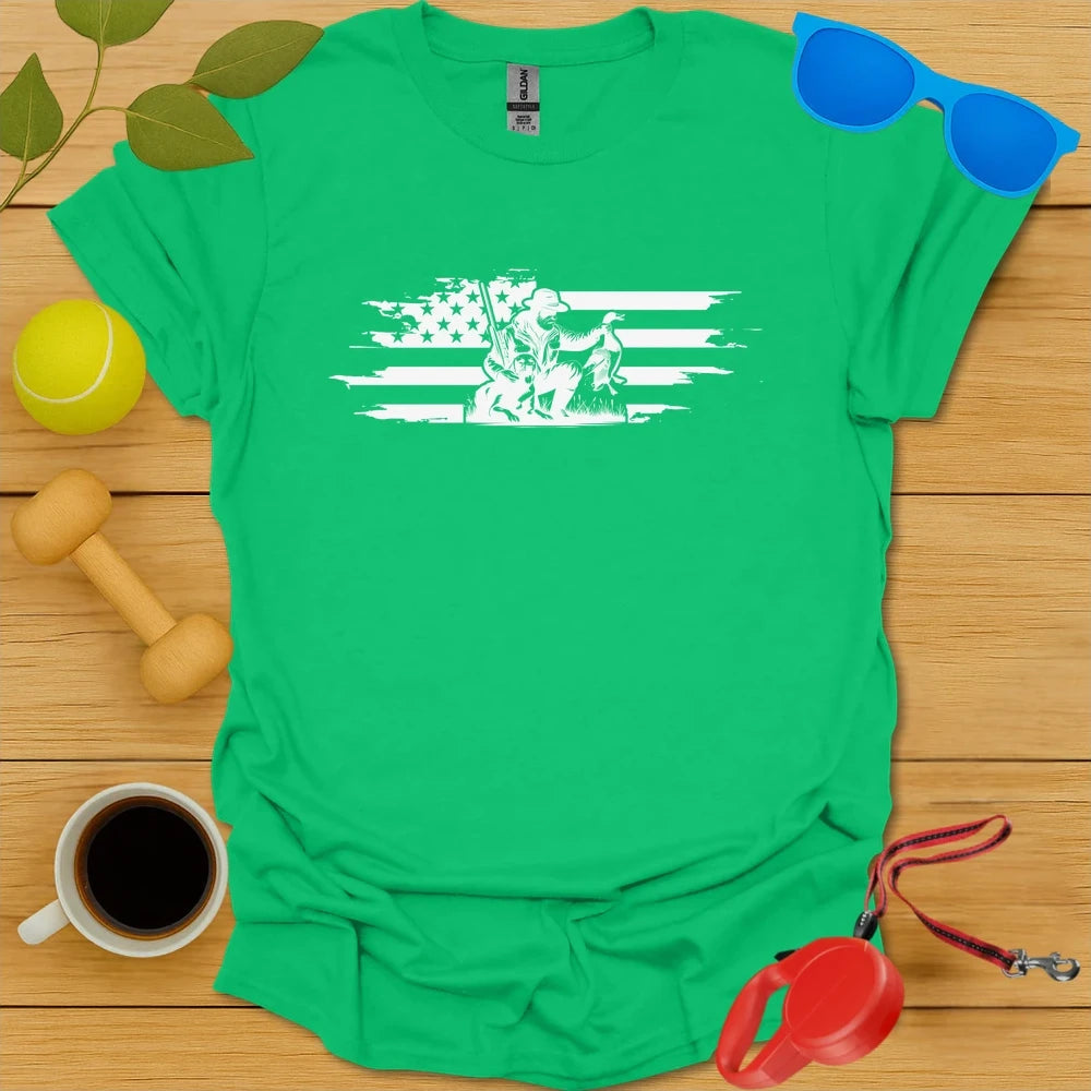 Patriotic Retriever | Hunting Dog & Flag Shirt - Irish Green