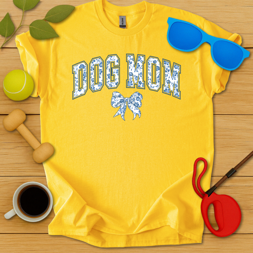 Dog Mom T-Shirt - Critter Lane