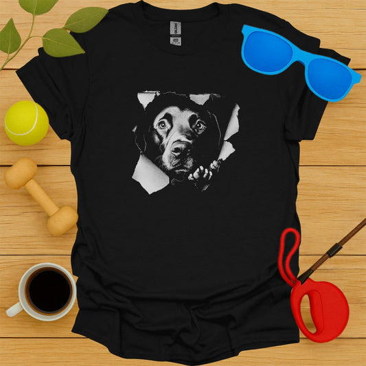 Labrador Retriever Peaking T-Shirt